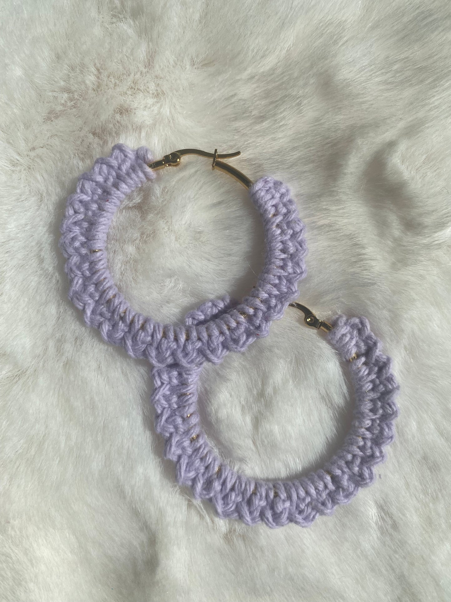 Boucles d'oreilles violet clair