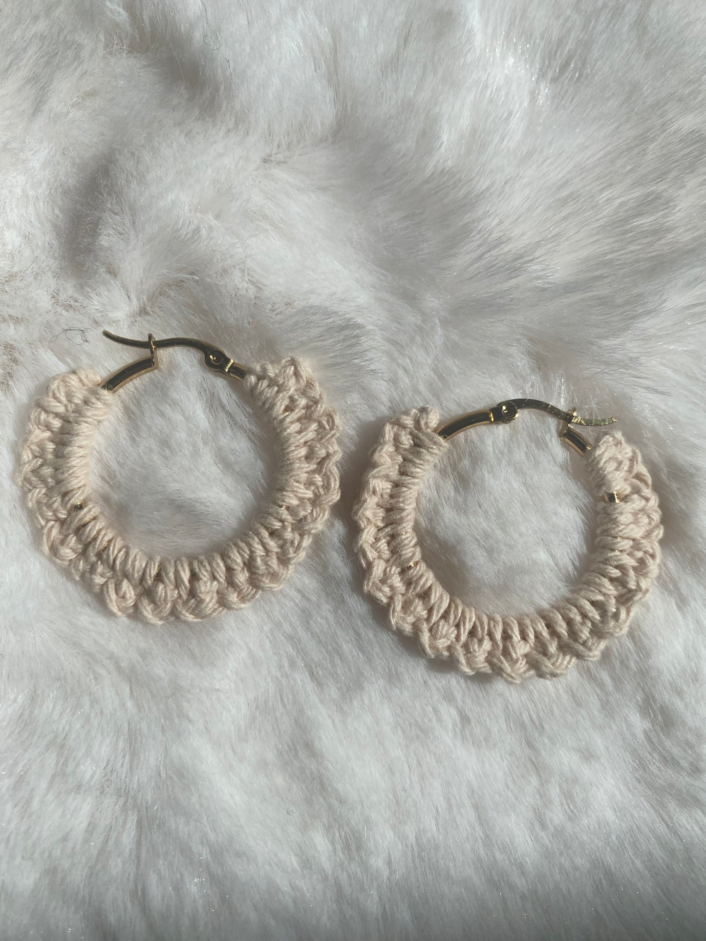 Boucles d'oreilles crème