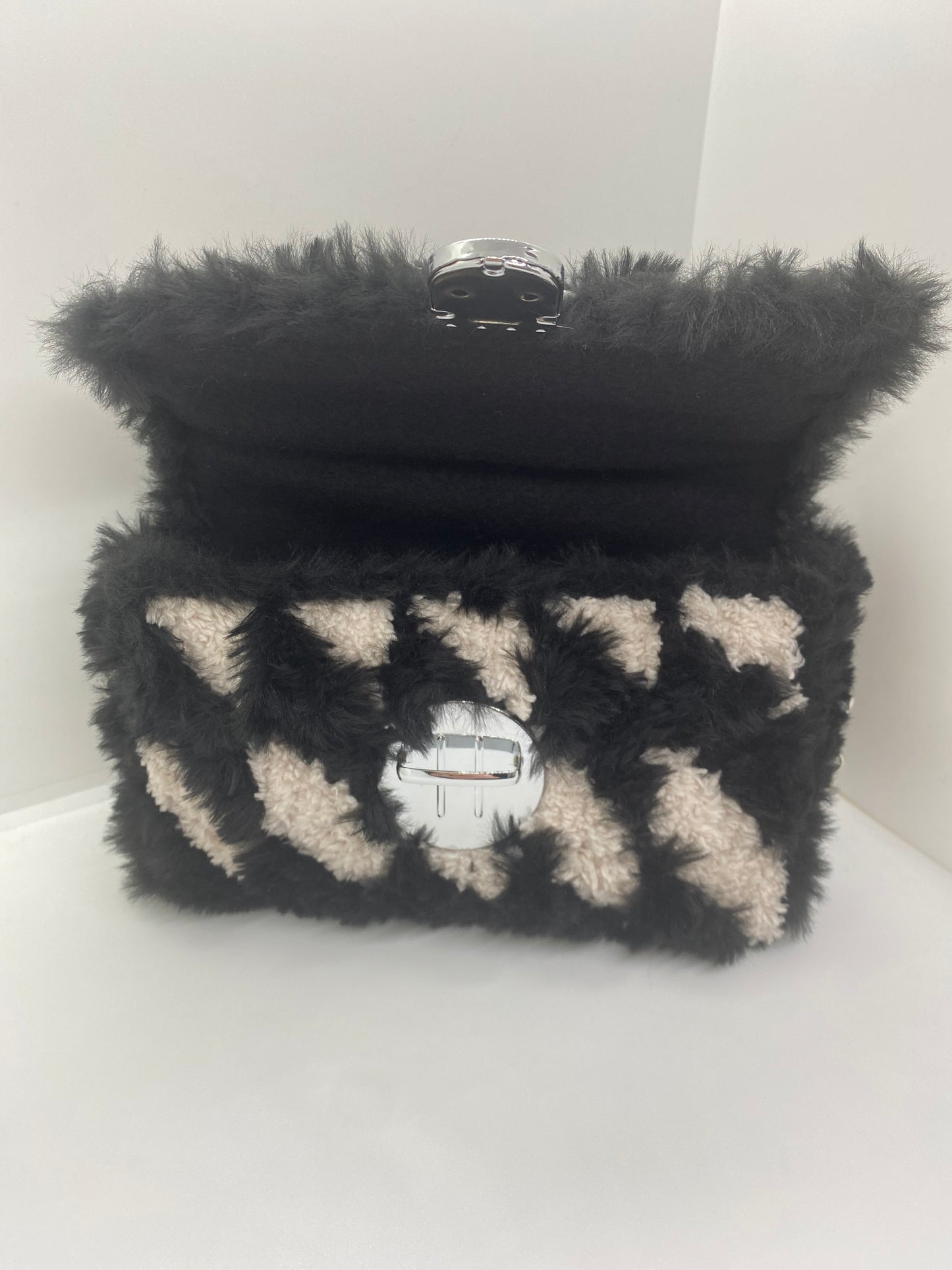 Sac Noir/Blanc fluffy