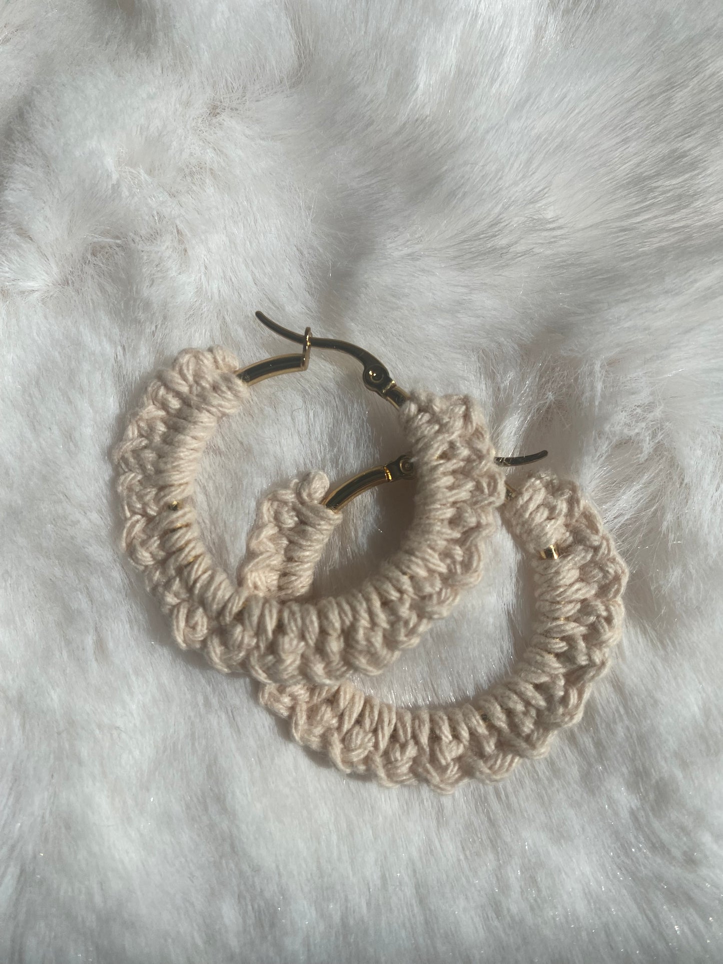 Boucles d'oreilles crème